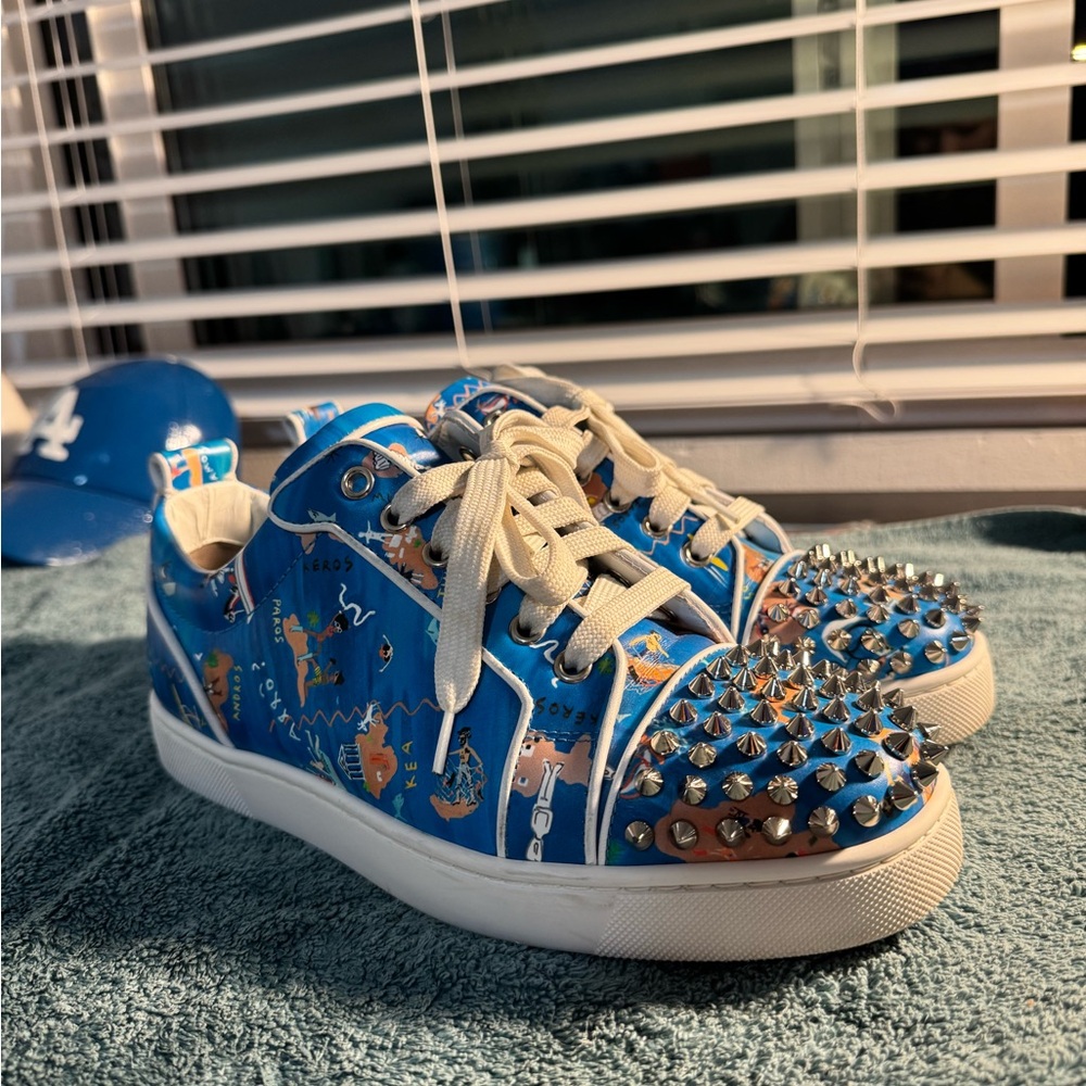 Christian Louboutin “Louis Junior spikes” Sz 39